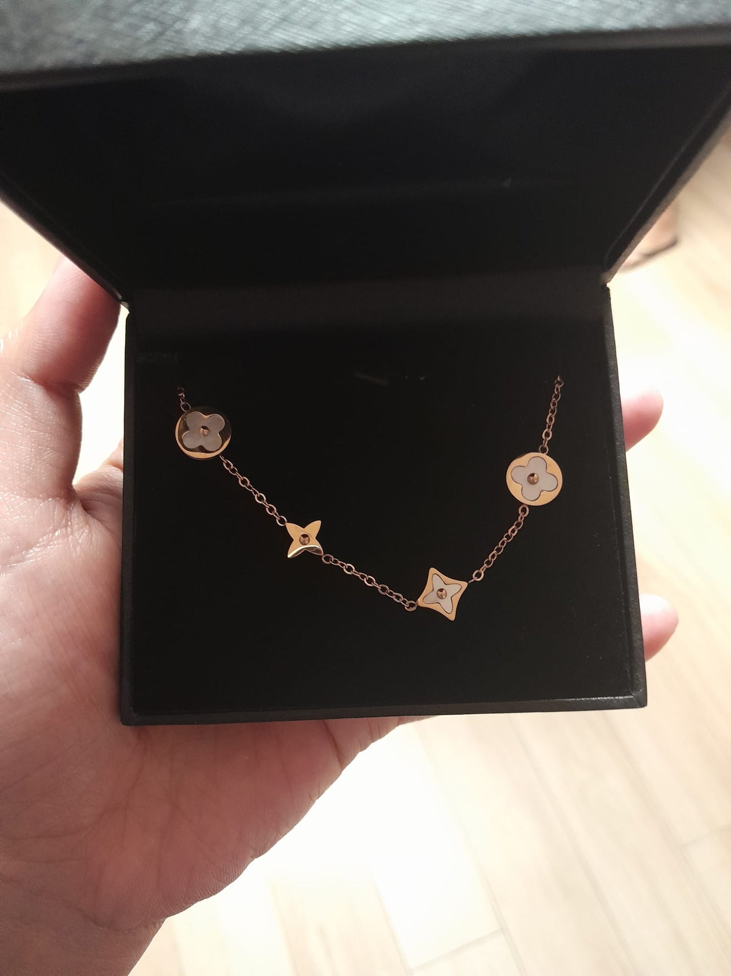 Rosegold Star Bracelet