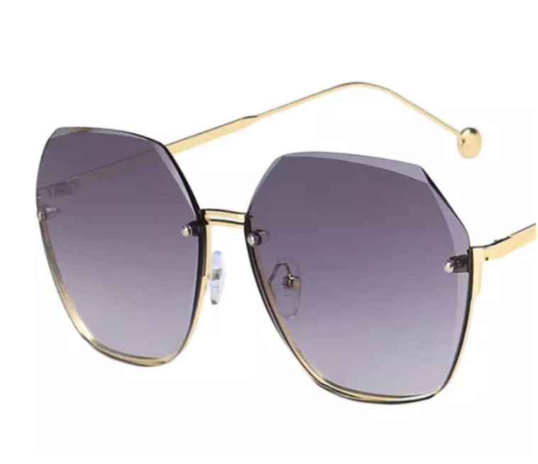Alexa Oversized Sun Glasses