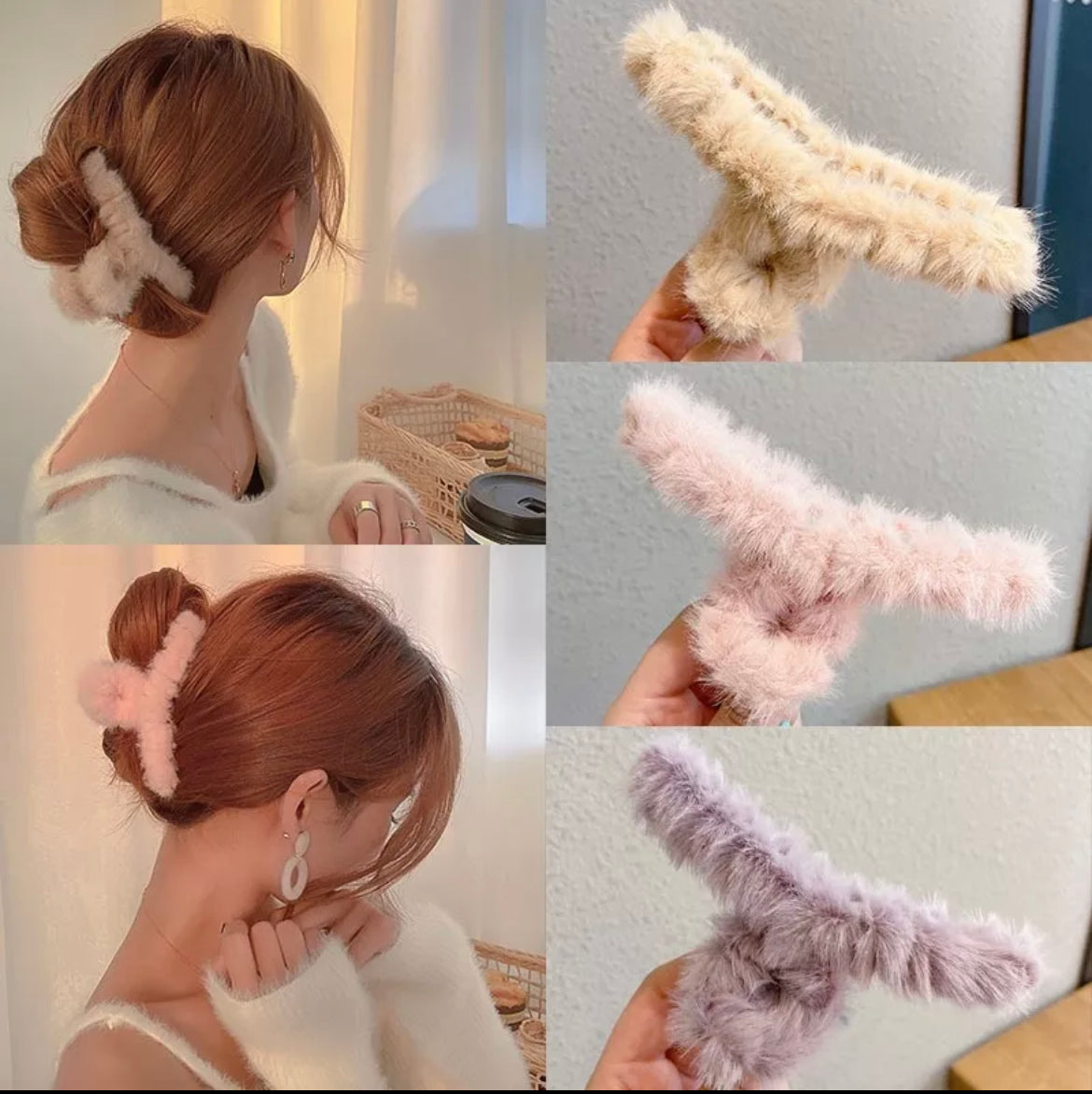 Korean Soft Furry Hair Claws Faux Fur Hair Clip Big Clamps Sweet Plush Hair Crabs Clip for Girls
